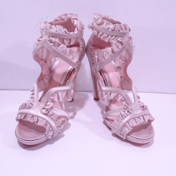Alexander Mcqueen Satin Ruffle Butterfly Ankle Bowed Sandals NIB 1450 Sz 38 - Picture 6 of 14